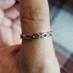 Elegant Silver Infinity Ring Ajustable